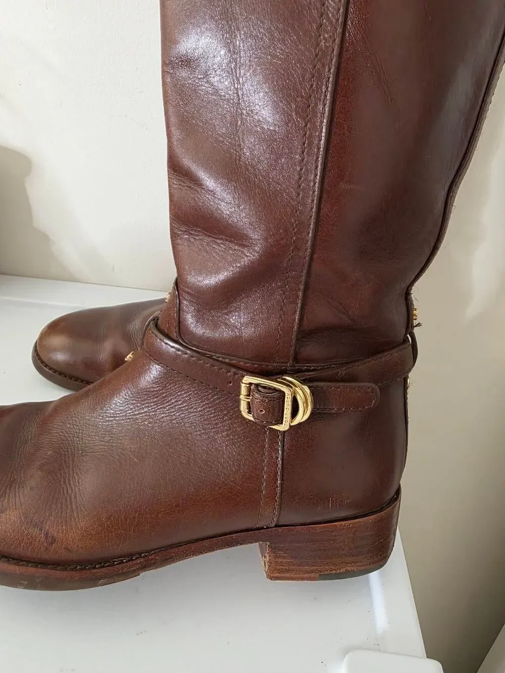 Tory Burch good gently